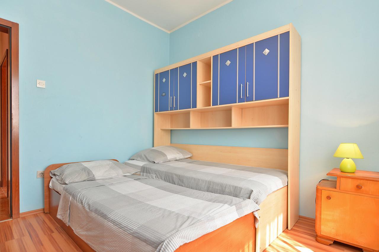 Apartments Gracijano 1724 Ližnjan Eksteriør bilde